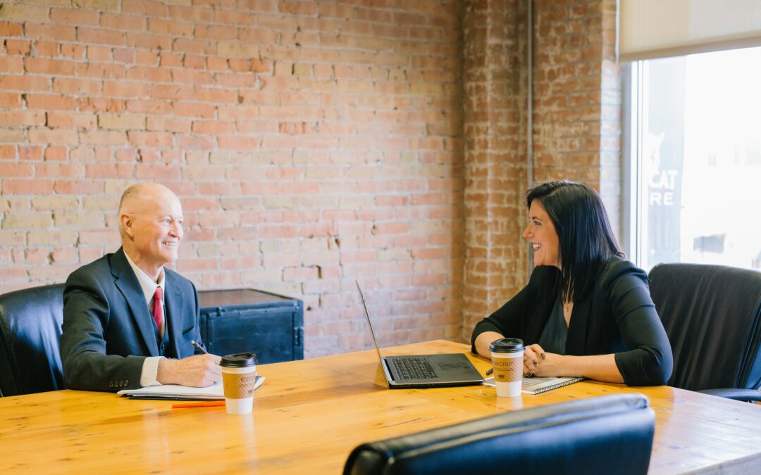 Top 3 Interview Questions to Find Leaders Who Communicate and Engage